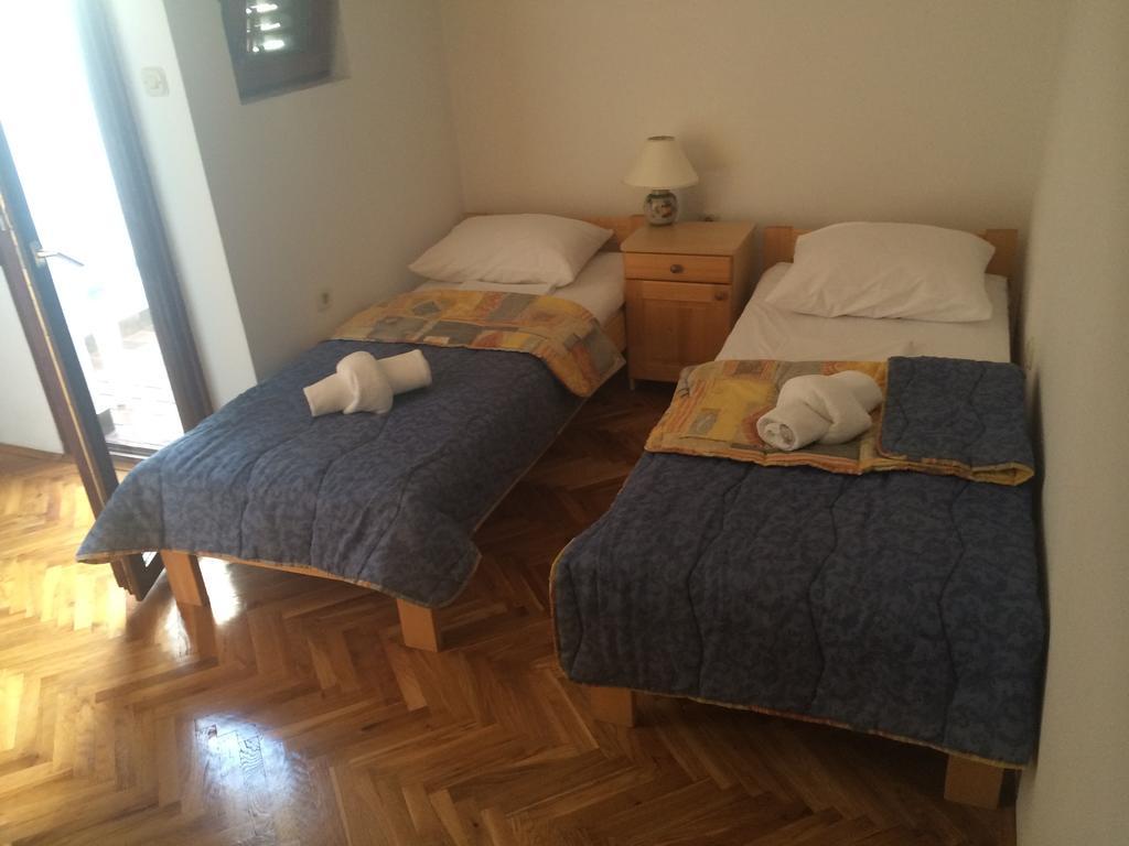 Guesthouse Lidija Kukljica Zimmer foto