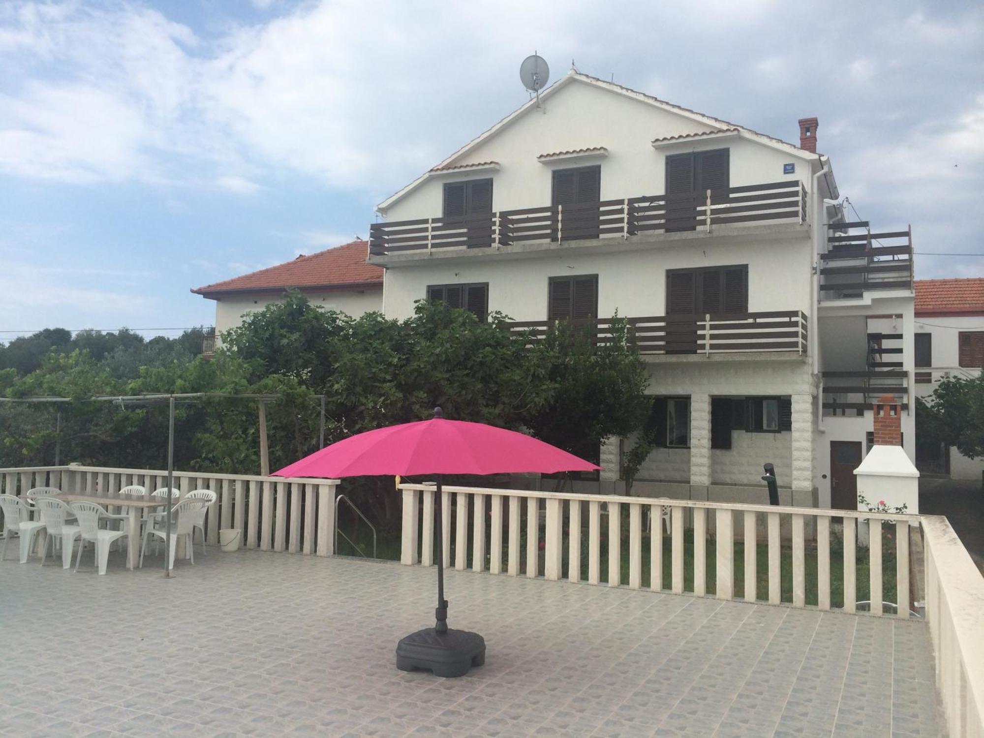 Guesthouse Lidija Kukljica Exterior foto